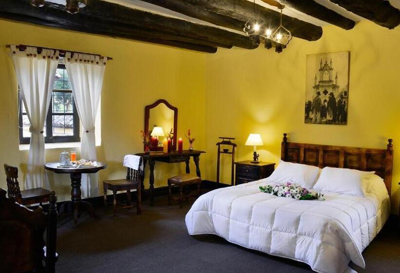 هتل Hacienda El Salitre