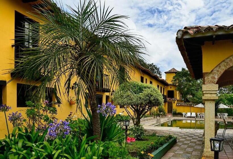 هتل Hacienda El Salitre