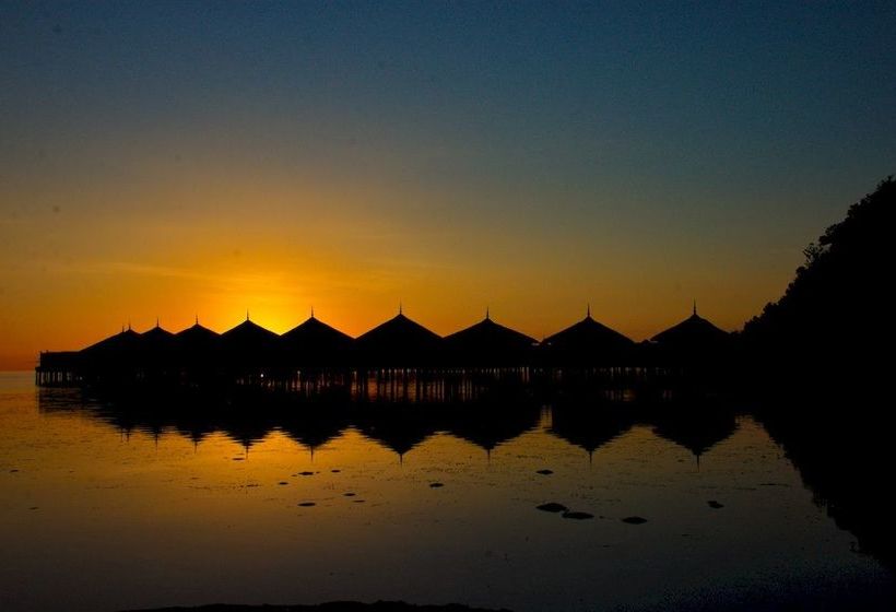 בית מלון כפרי Huma Island Resort & Spa