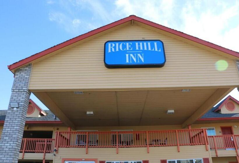 모텔 Rice Hill Inn