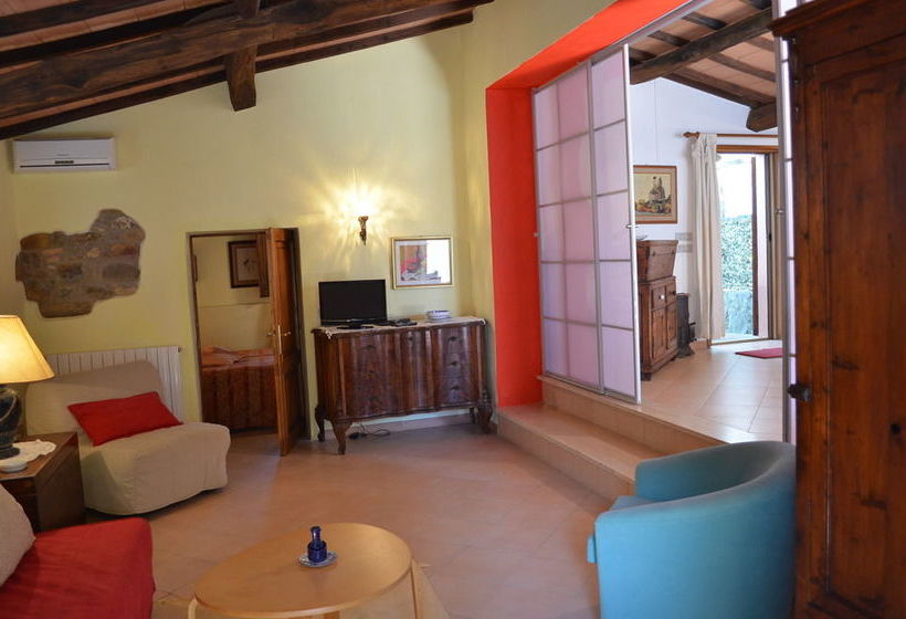 بنسيون San Desiderio Ai Biagioni