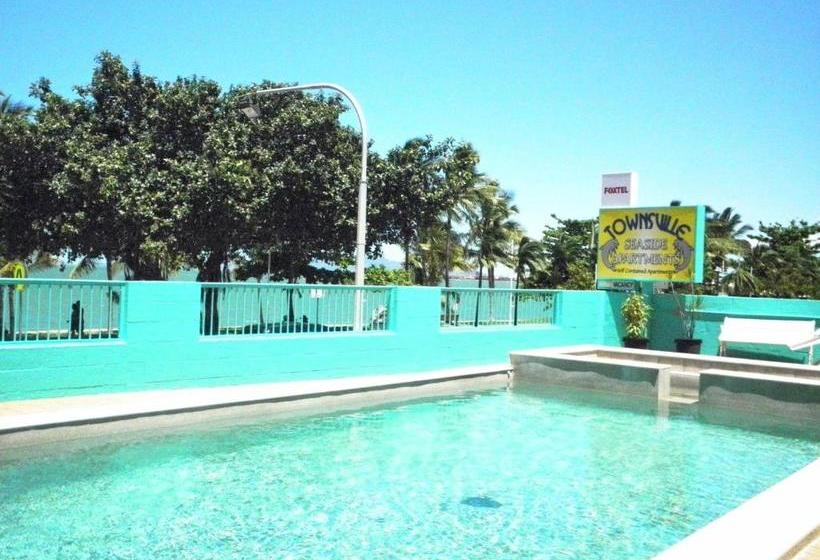 Emthree Seaside Apartments