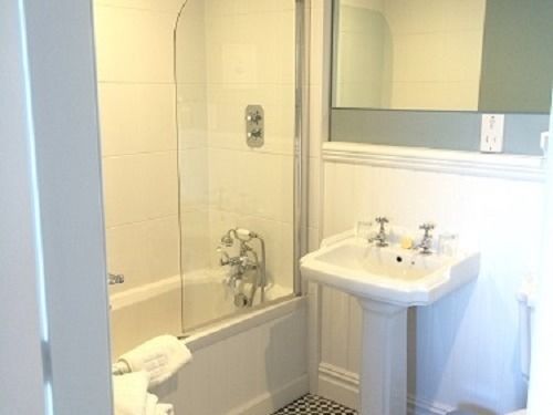 Nyland Manor B&b