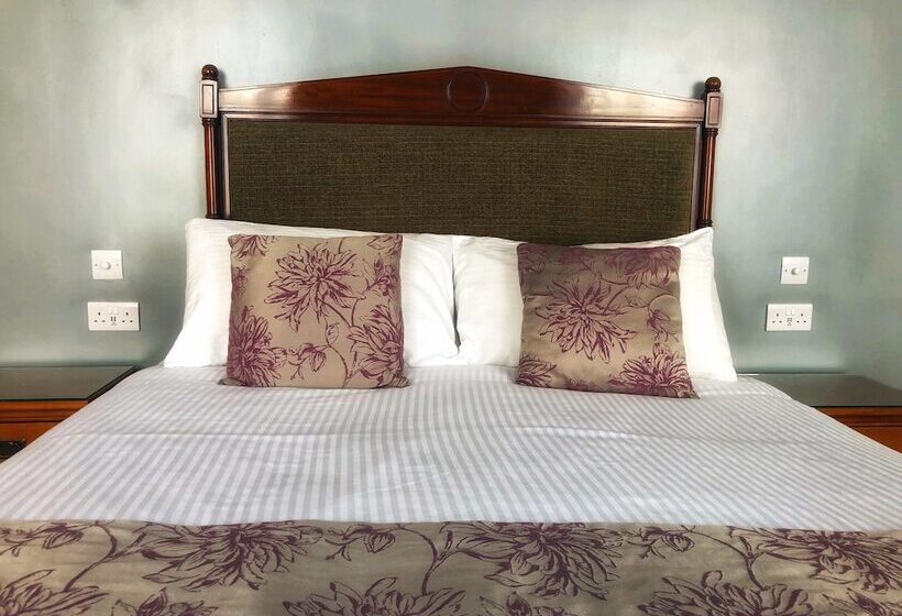 مبيت وإفطار The Strathmore