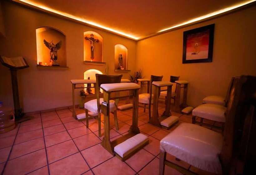 فندق Hacienda Del Sol