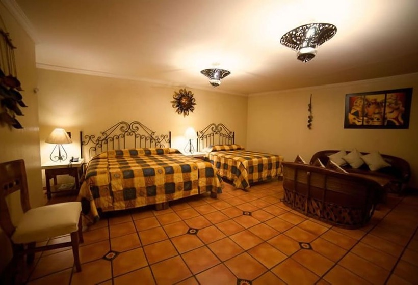 فندق Hacienda Del Sol