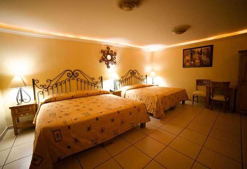 فندق Hacienda Del Sol