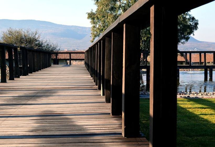 هتل Hacienda Los Picachos Spa & Pádel