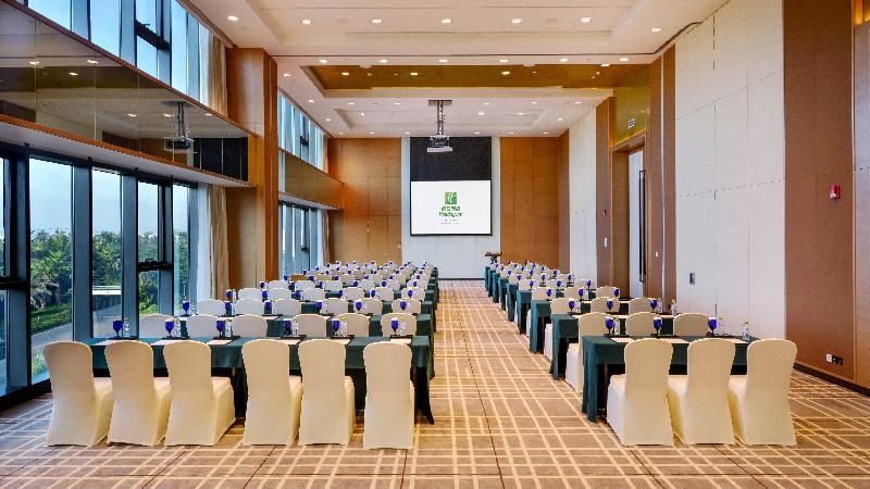 فندق Holiday Inn Haikou West Coast By Ihg