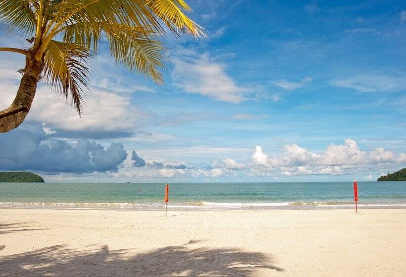 هتل Langgura Baron Resort