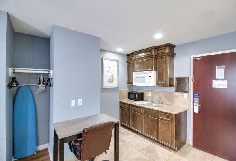 호텔 Rodeway Inn & Suites Port Arthur   Groves