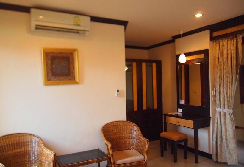 هتل Summer Inn