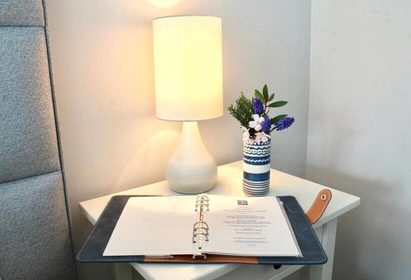 민박 The Bosham Boathouse