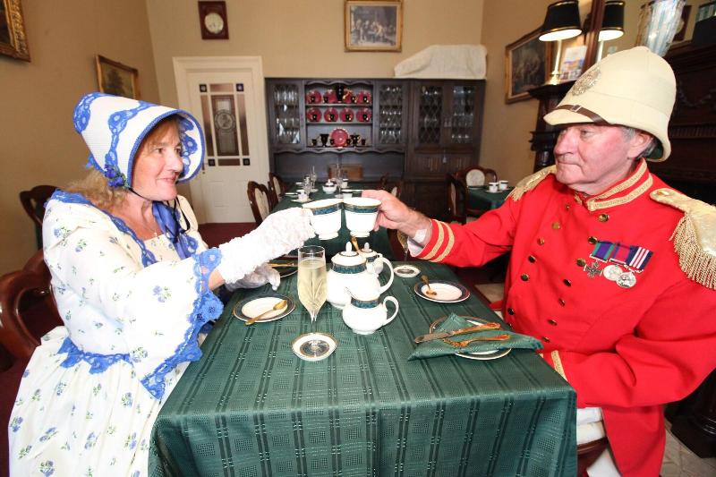 تختخواب و صبحانه The Grand On Macfie