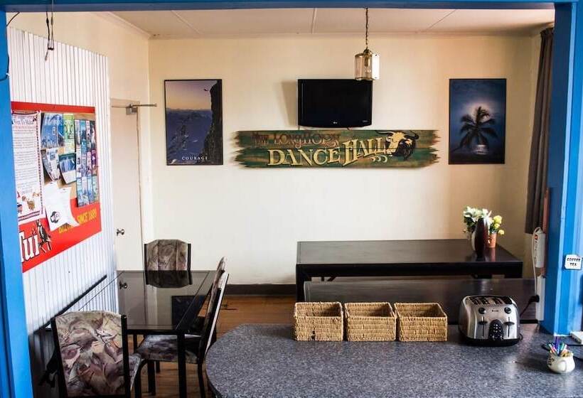 Geeky Gecko   Hostel