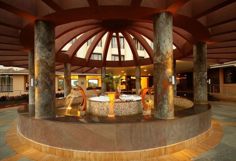 Отель Aakar Lords Inn Saputara