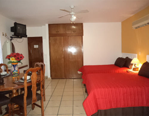 Fotos del hotel El Sombrero Suites:  12