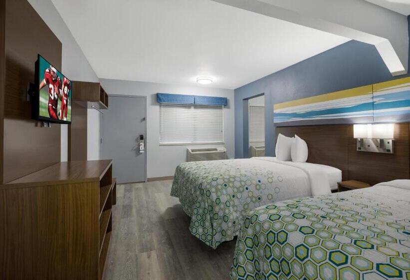 מוטל Hometowne Studios By Red Roof Orange, Tx