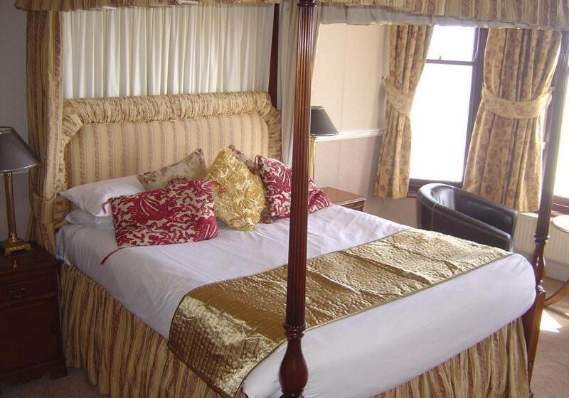 بنسيون The Esplanade