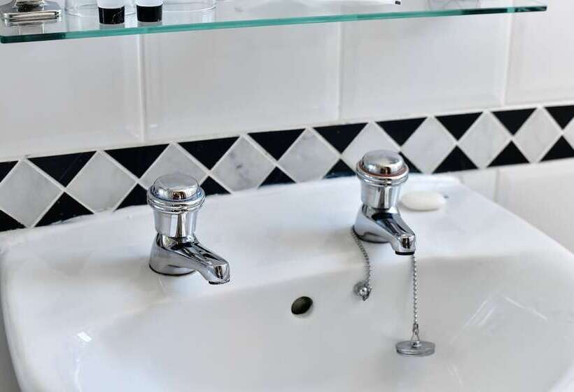 민박 Tree Tops Guest House