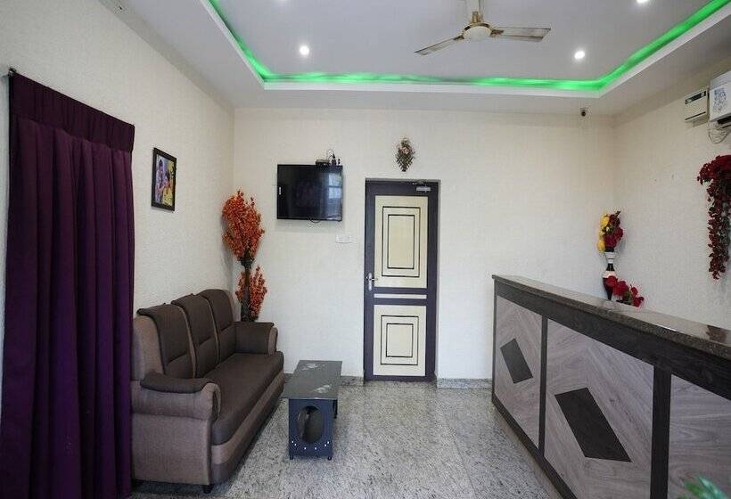 فندق فئة نجمة واحدة Anbu Park