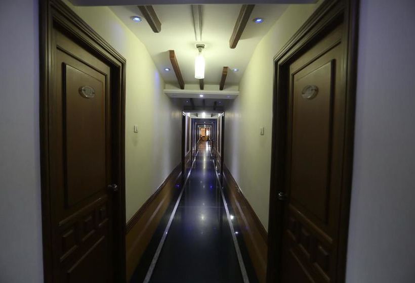 فندق فئة نجمة واحدة Royal Sathyam