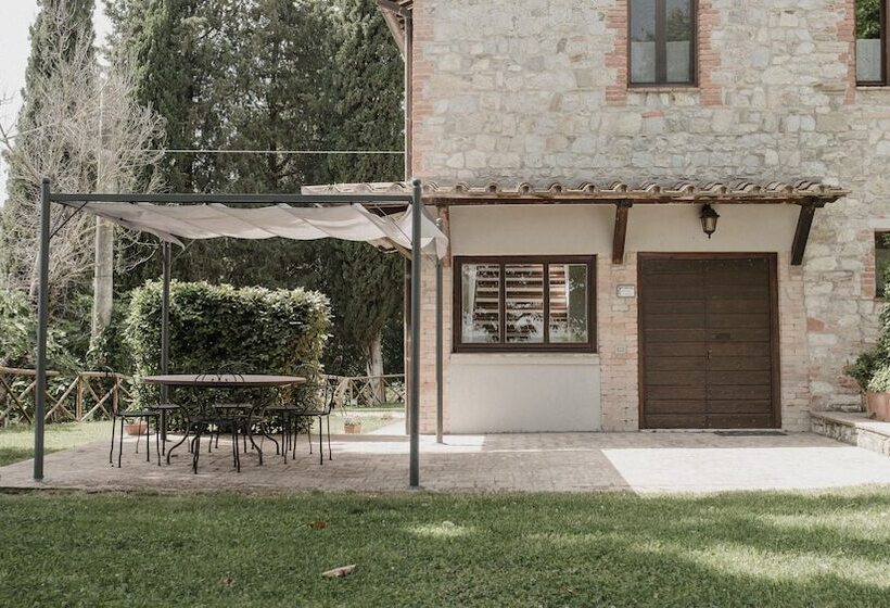 فندق Casali Del Toppello