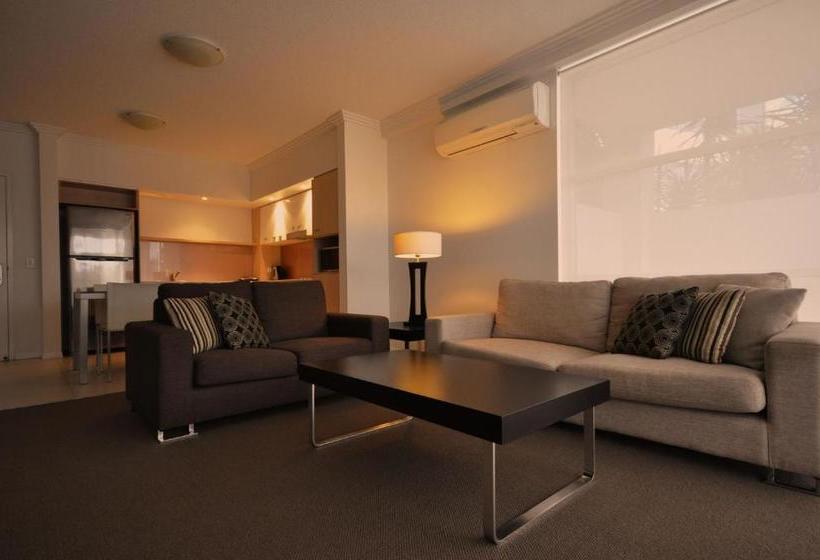 هتل Chancellor Lakeside