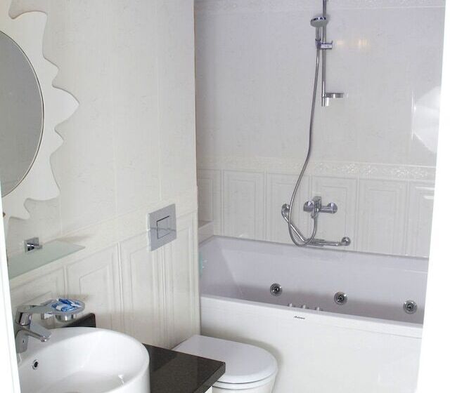 هتل Kaleiçi Ozkavak