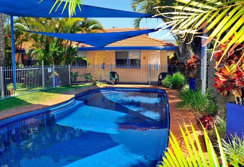 Yamba Twin Pines Motel