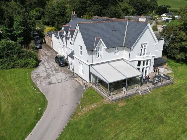 צימר Welbeck Manor And Golf