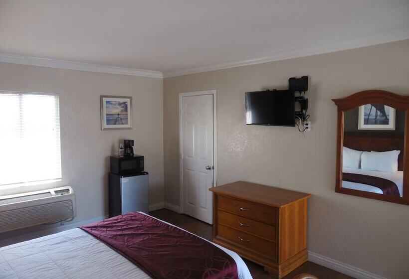 Hi Way Host Motel