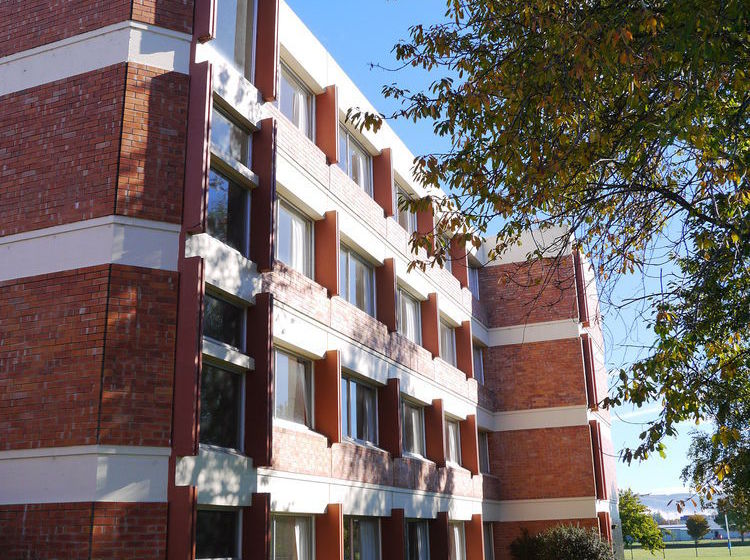 בית מלון כפרי Burns Lodge At Holy Cross Centre