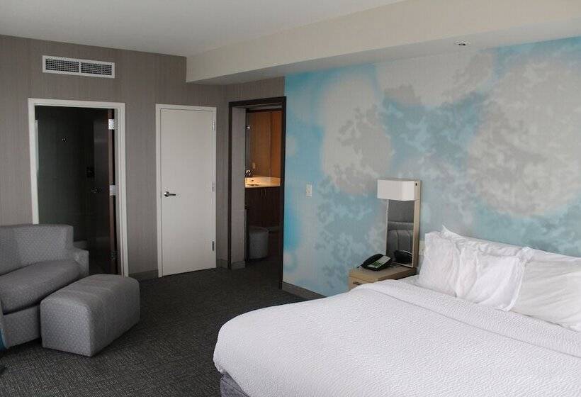 בית מלון כפרי Courtyard By Marriott Muncie At Horizon Convention Center