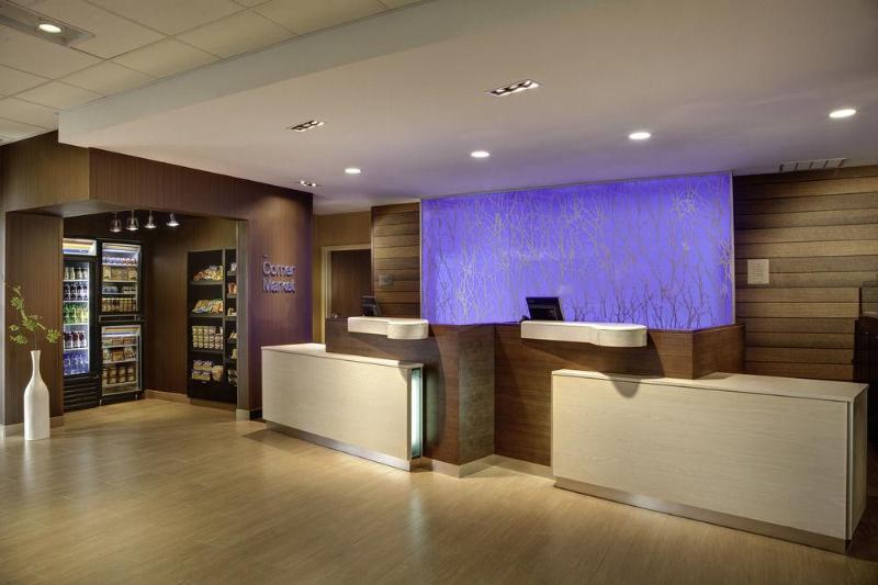فندق Fairfield Inn & Suites By Marriott Plattsburgh