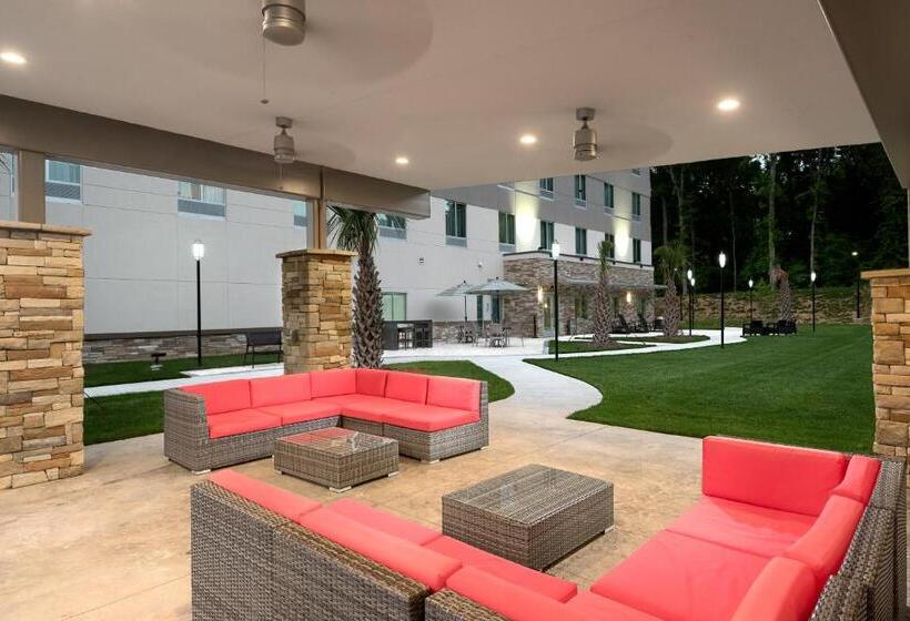 هتل Holiday Inn Express & Suites   Charlotte Airport, An Ihg