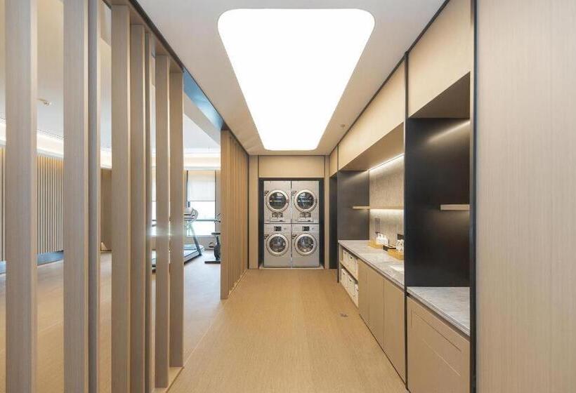 Ji Hotel Nantong East Bus Station