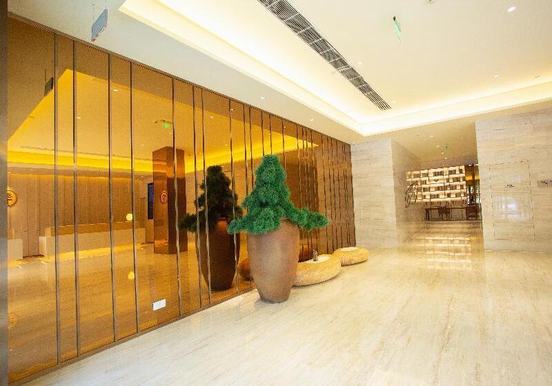 Ji Hotel Turpan Guotai Minsheng Plaza