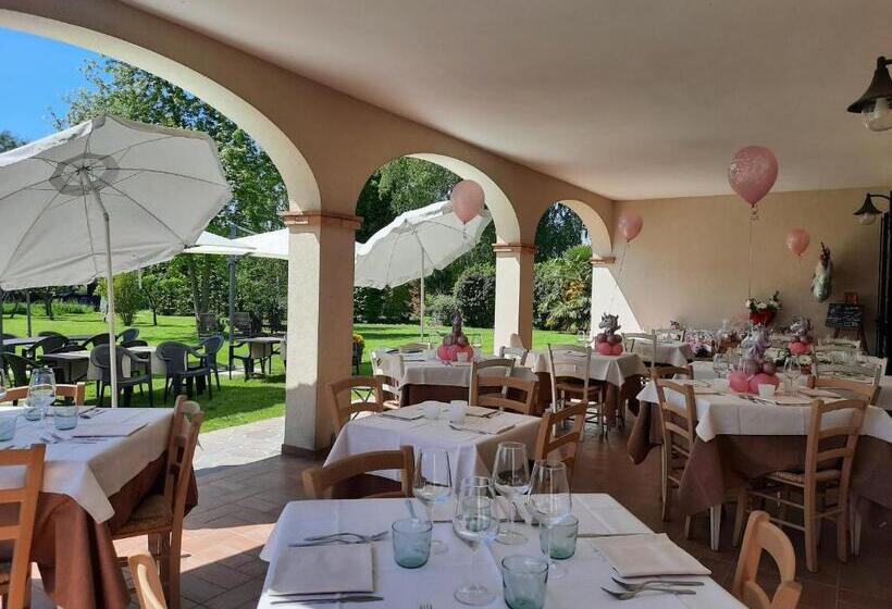 هتل Agriturismo Ai Carpini