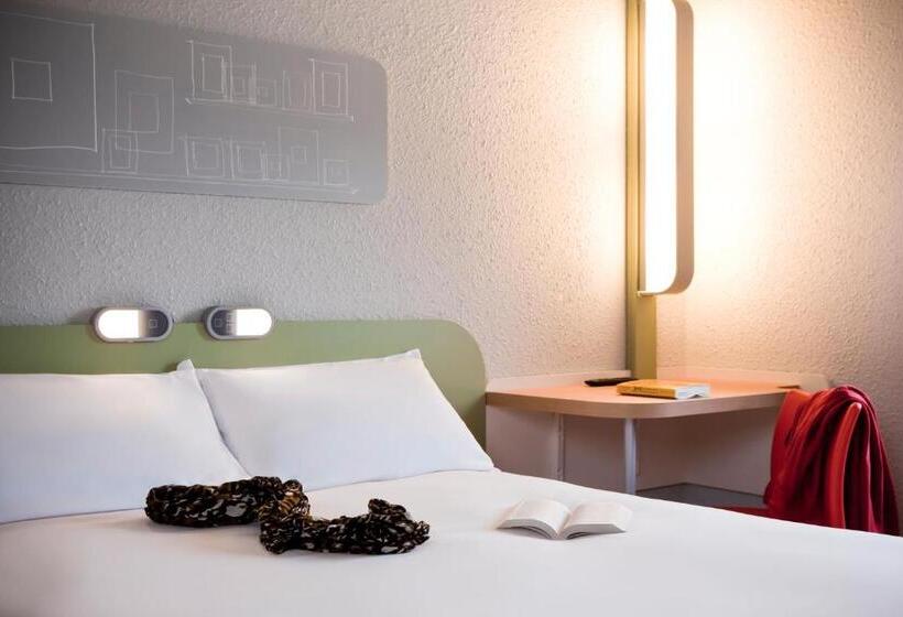 ホテル Ibis Budget Pontaultcombault Rn4 Marnelavallee