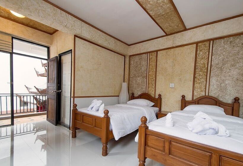 Hotel Sailomjoy The Boutique Hostel