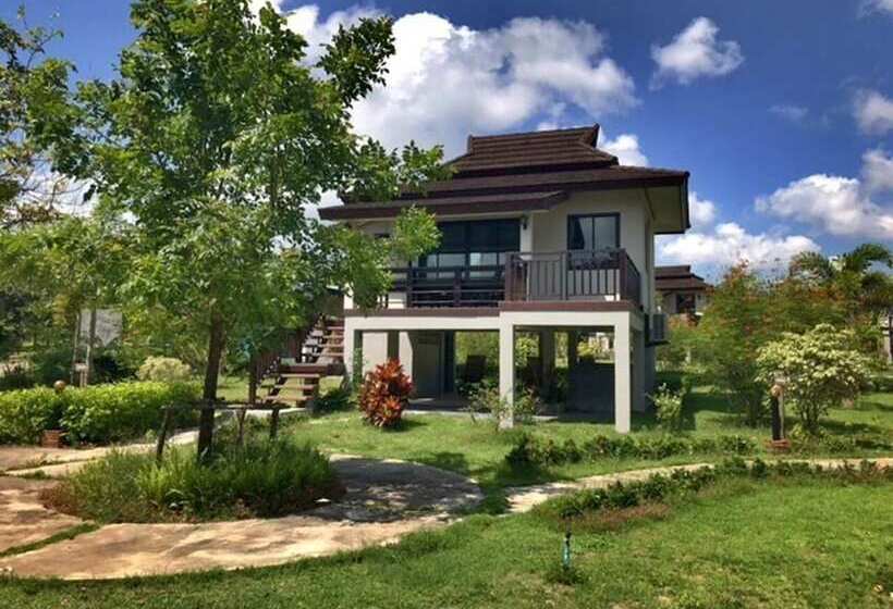 هتل The Hip Resort @ Khao Lak