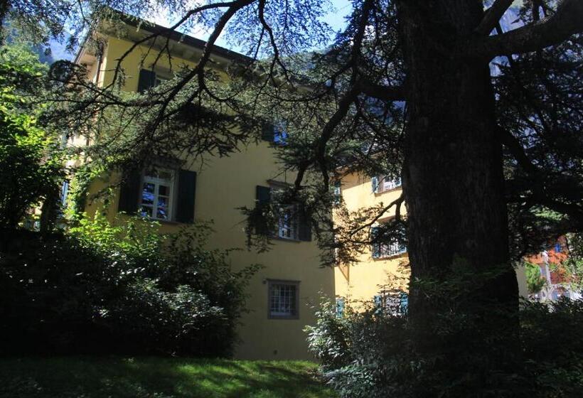 هتل Villa Angelica