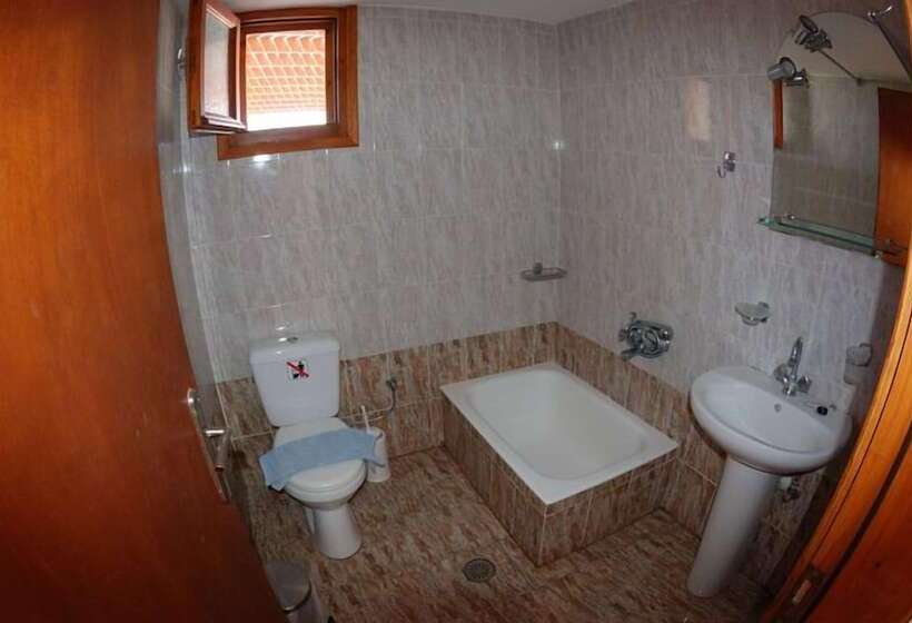 هتل Villa Galinia