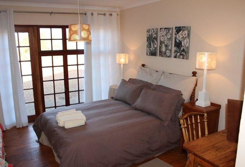 Protea Wilds Retreat