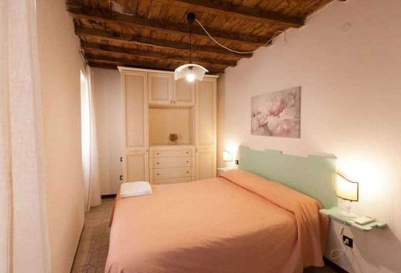 Appartamenti E Camere Edi