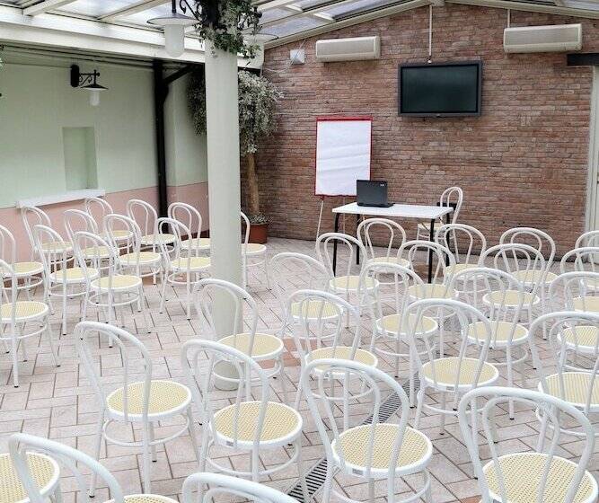 مبيت وإفطار Antico Residence