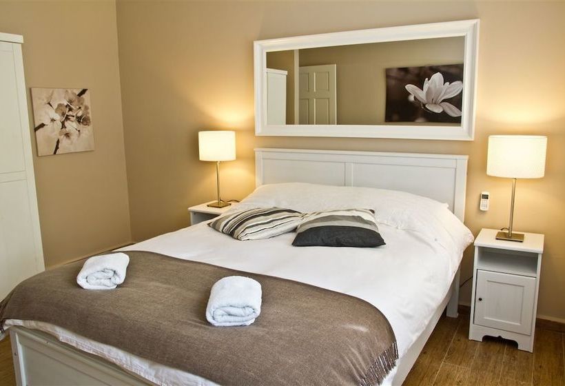 Cbay Deluxe Resort