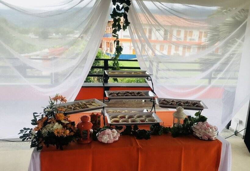 Finca Hotel La Rivera