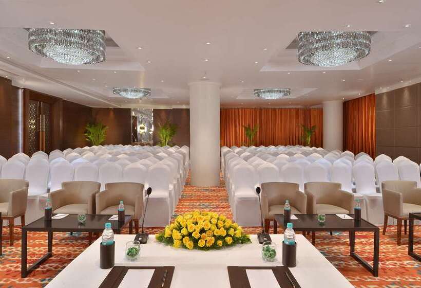 فندق Country Inns & Suites By Radisson Manipal